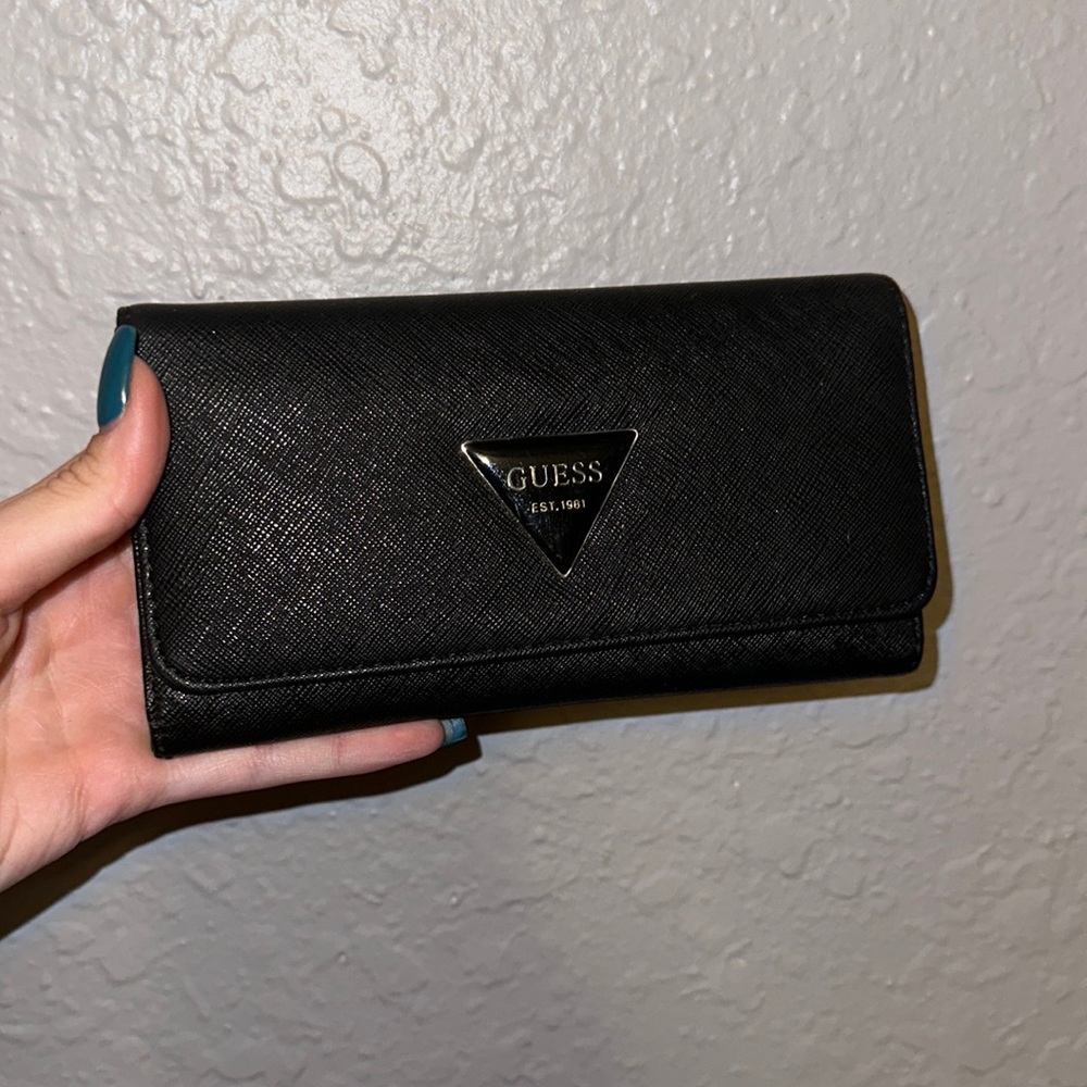 Guess Wallet